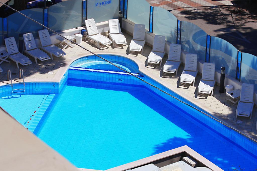 Hotel Atrium Ріміні Екстер'єр фото